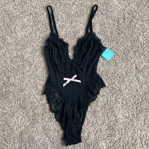 Vintage Black Teddy V-Neck